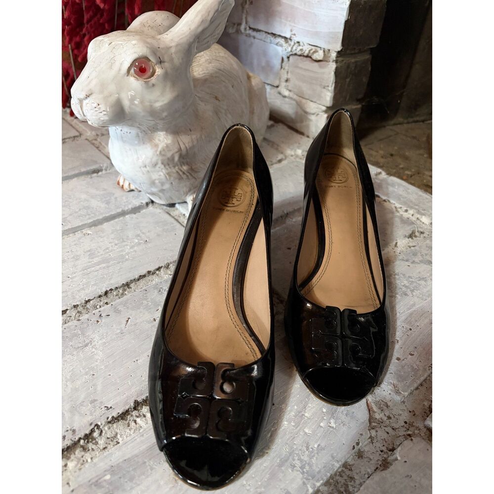 Tory Burch Open Toe Wedge Patent Leather 9 Y2K 90's Timeless Comfy Preppy